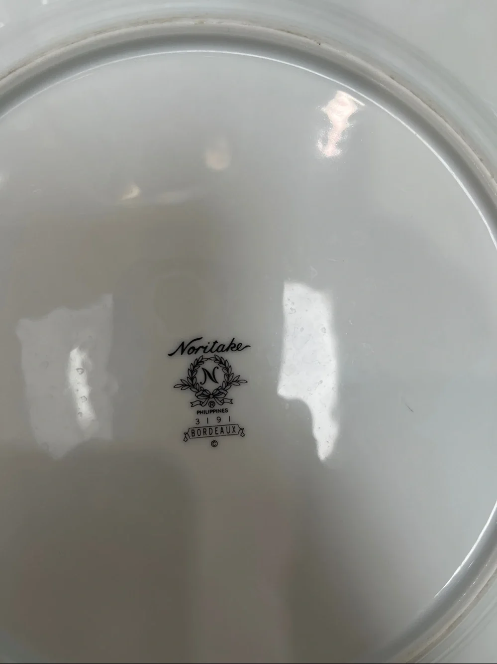 Noritake Bordeaux Dinner Plates, Set of 3, VTG retired pattern.  Floral design.